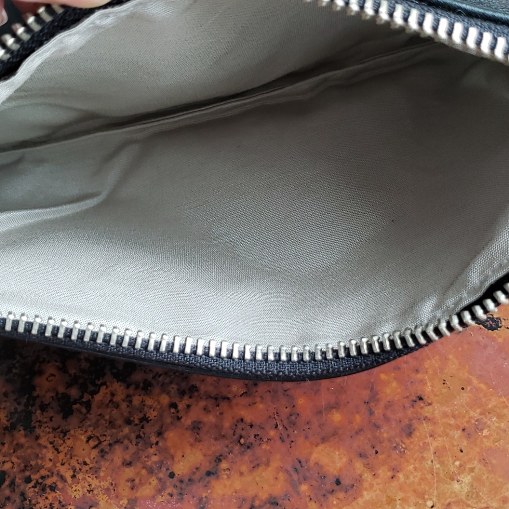 Wristlet - Picture 4 of 6